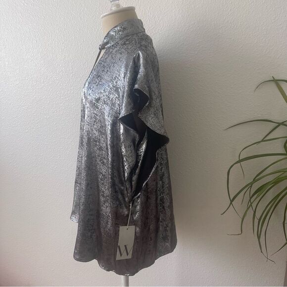 Worthington 2X Shimmering Silver Blouse Keyhole Neck Short Sleeve Satin - Picture 3 of 15